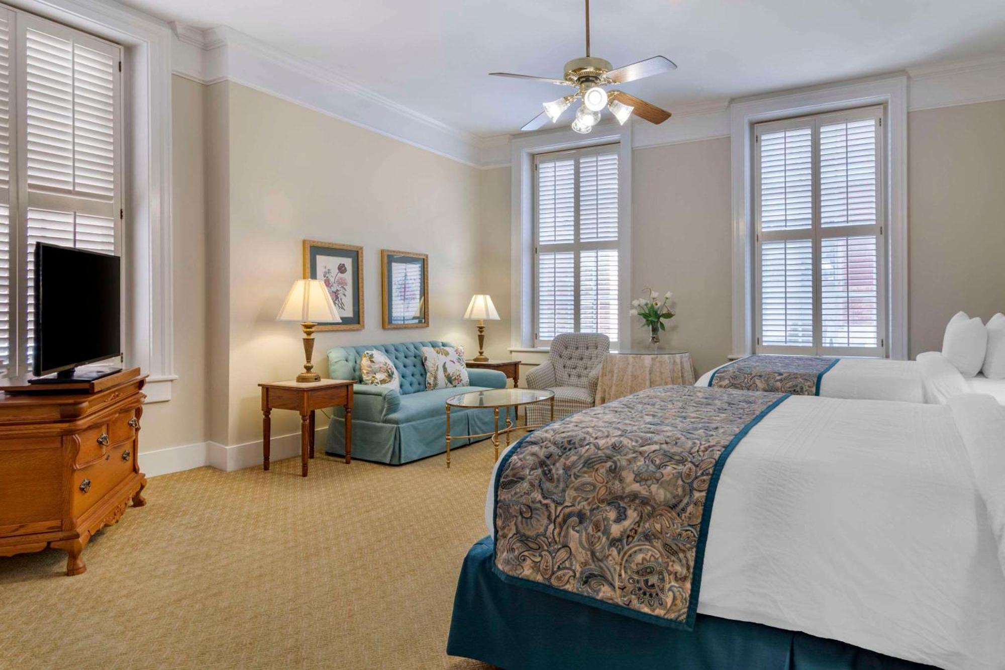 Windsor Hotel, Ascend Hotel Collection Америкус Екстериор снимка